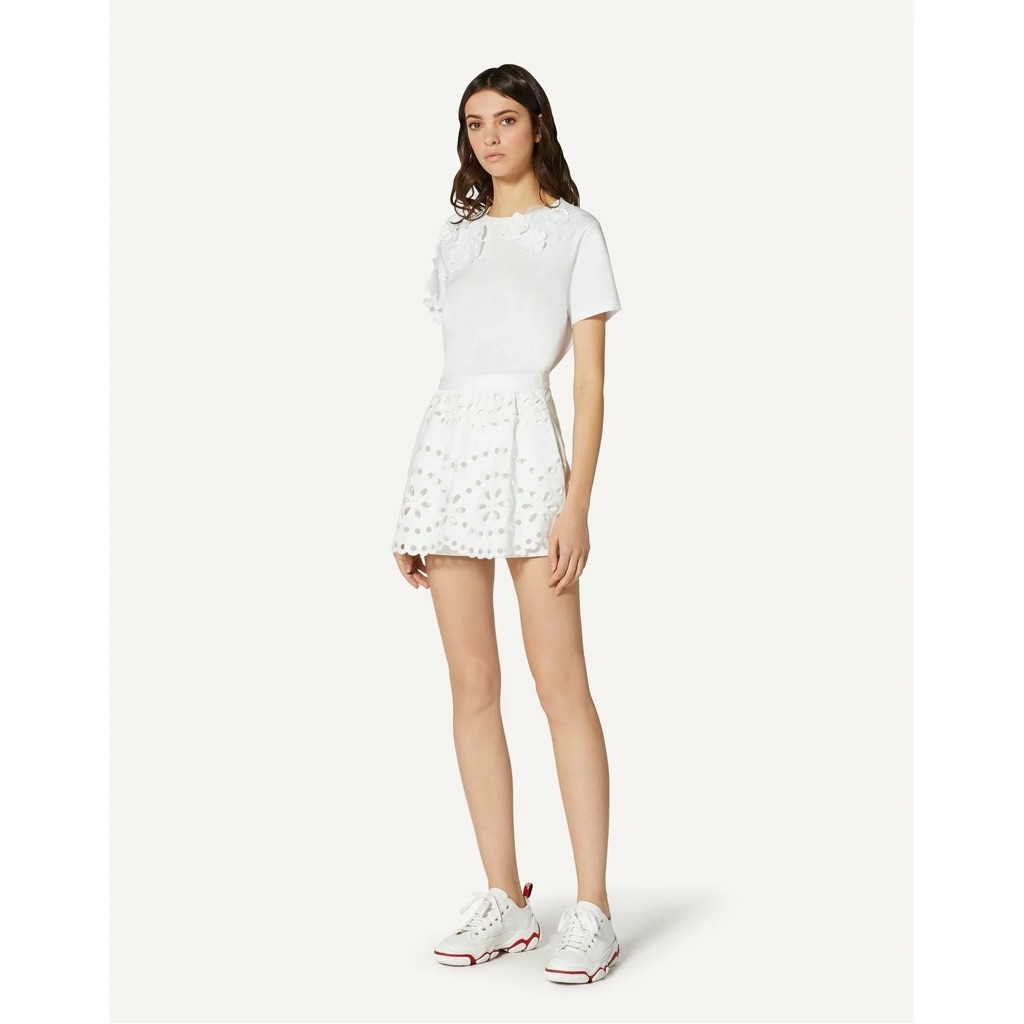 Red Valentino Flower-Patch T-Shirt In White